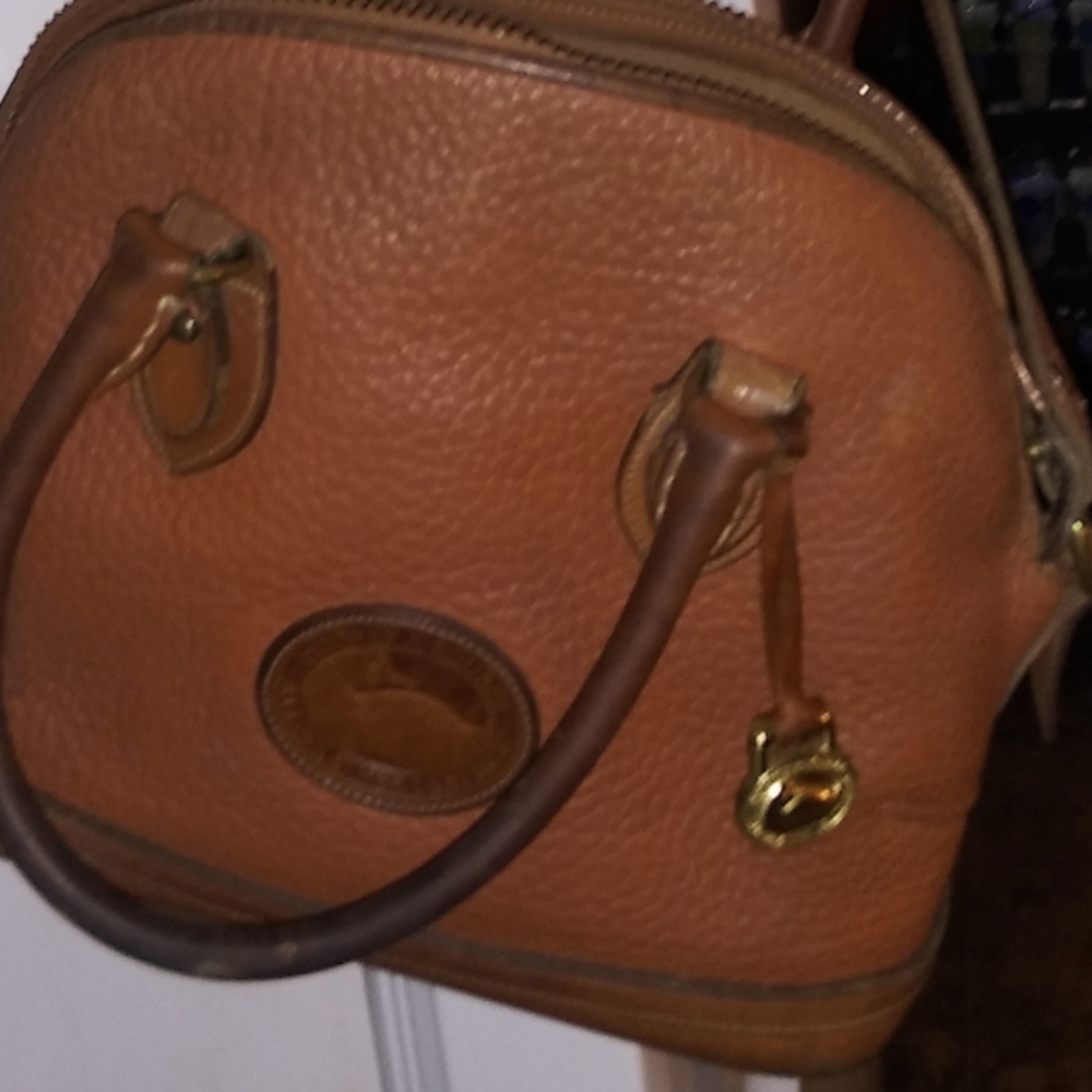 Dooney&Bourke